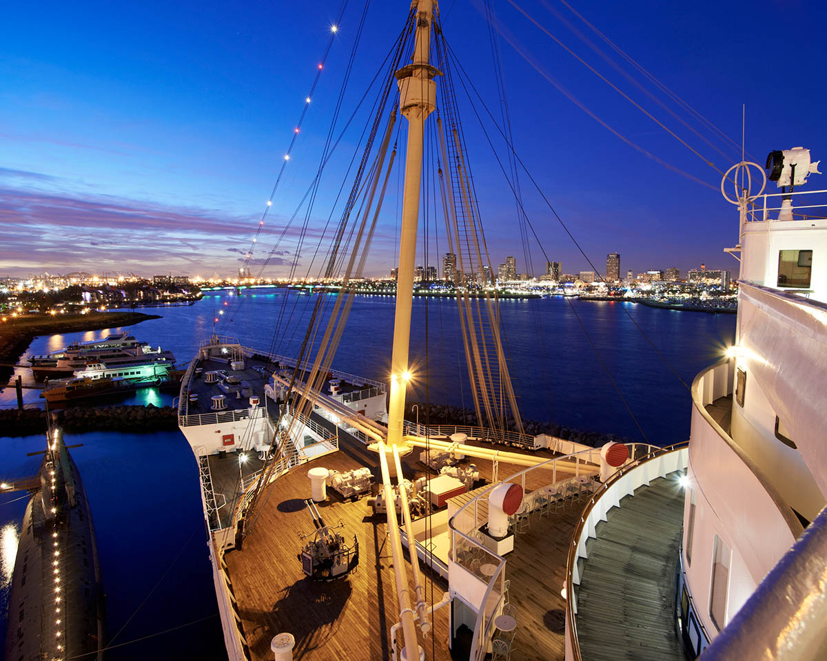 51_QM Bow Dusk
